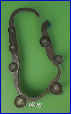 7 ANTIQUE GRADUATED BRASS SLEIGH Christmas Horse BELLS ON LEATHER STRAP 58