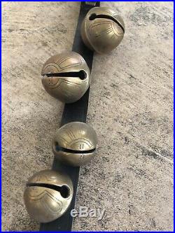 91 Leather Belt W 25 Primitive Antique Graduated Petal Style Brass Sleigh Bells