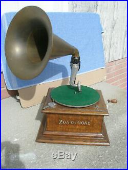 Antique 1907 Zon-O-Phone Zonophone Phonograph With All Brass Bell Horn