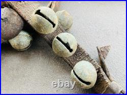Antique 81 Long Leather Graduating Brass Sleigh Bells Strap 30 Jingle Bells