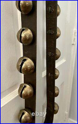 Antique Brass Sleigh Bells 23 Graduated Bells on 92 Leather Strap Petal Design
