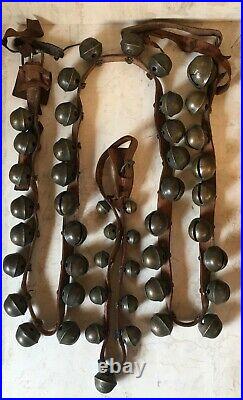 Antique Graduated Brass Sleigh Bells 90 40 Leather Horse Christmas Chimes