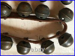 Antique Graduated Brass Sleigh Bells 90 40 Leather Horse Christmas Chimes