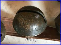 Antique Graduated Brass Sleigh Bells 90 40 Leather Horse Christmas Chimes