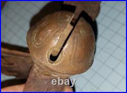 Antique Sleigh Bells 19 Graduated Bells on 88 Leather Strap Complete gw