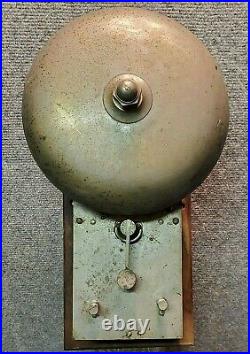 Fire muffin bell gong alarm brass truck horn hat clock house man engine antique