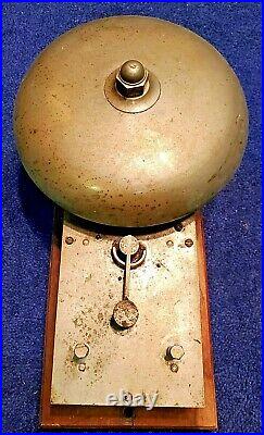 Fire muffin bell gong alarm brass truck horn hat clock house man engine antique