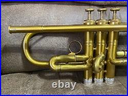 Kanstul WB 1600 Bb Trumpet. 460 Bore 4 7/8 Bell Antique Gold Scratch Lacquer