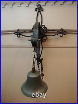 Large Vintage Wall Mounted Outdoor Dinner Bell Ornate Bell Clapper