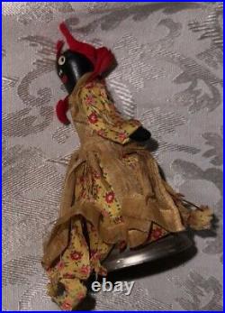 Preloved. Vintage Collectible. Figurine Bell