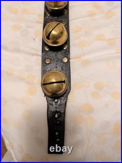 Sleigh Bells with Leather Strap Unbrand Brass Bronze Vtg 4ft Long 14 Bells Heart
