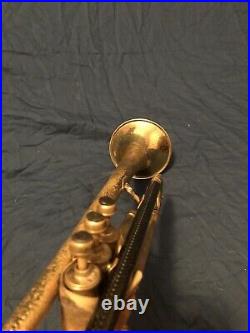 Trumpet Custom Carbon Fiber Lead pipe Hand Hammered Bell Withgrip Mello-Dee