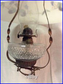 VINTAGE ANTIQUE BRASS HANGING OIL LAMP With GLASS SHADE FONT MOTOR SMOKE BELL