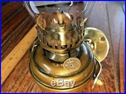 VINTAGE, WILCOX CRITTENDEN BRASS GIMBALED MOUNT OIL LAMP WithSMOKE BELL