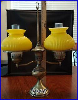 VTG Yellow Ribbed Glass Brass Double Student Desk Table Lamp Hurricane Style