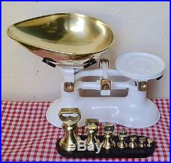 Vintage English Kitchen Scales Victor Warm/off White 7 Brass Bell Weights &stand
