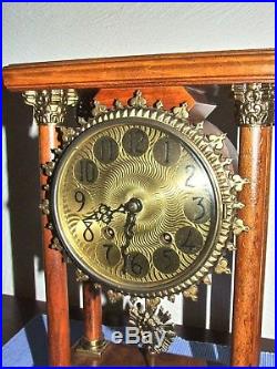 Warmink/Wuba Walnut PILLAR Bracket Clock 8 days Pendulum Movement, 2 bell chimes